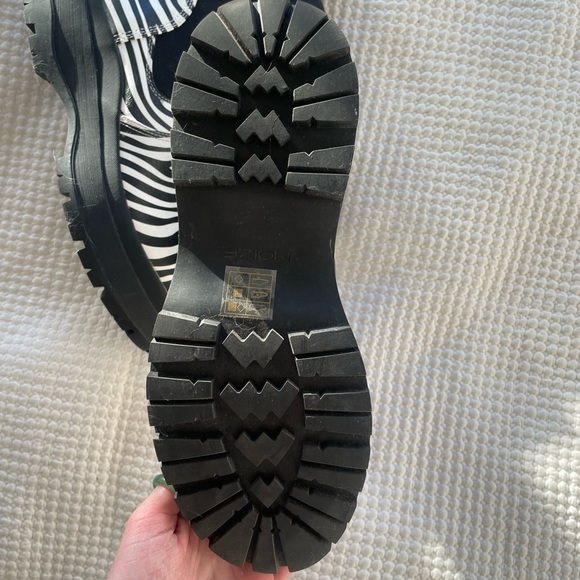 Chunky Zebra Chelsea Boot - Picture 2 of 3